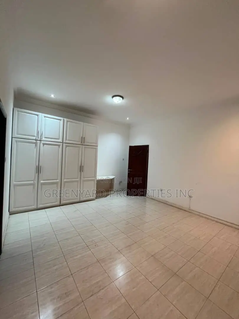 4bdrm House in Us Embassy, Cantonments for rent
