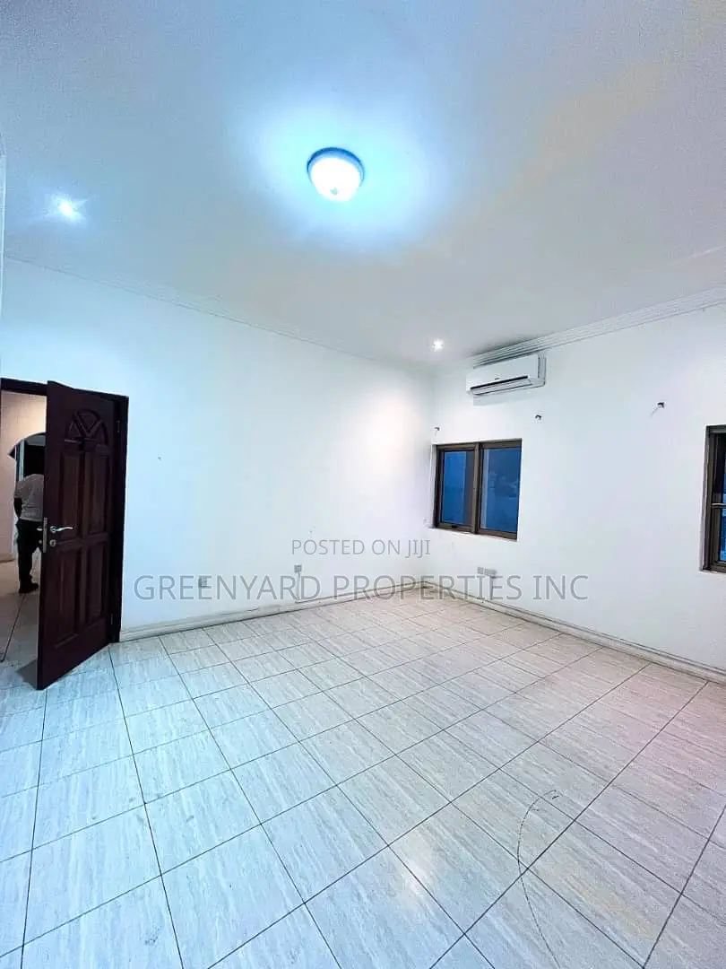 4bdrm House in Us Embassy, Cantonments for rent