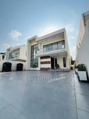 4bdrm Mansion in East Legon Hills for sale