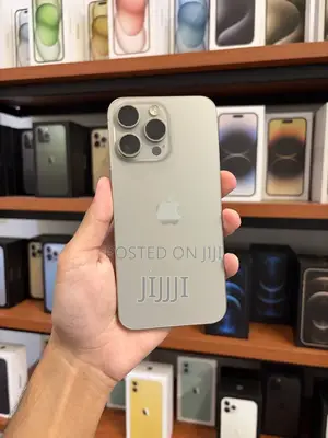Apple iPhone 15 Pro Max 256 GB Silver