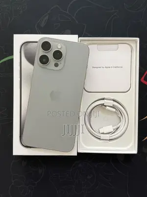 Apple iPhone 15 Pro Max 256 GB Silver