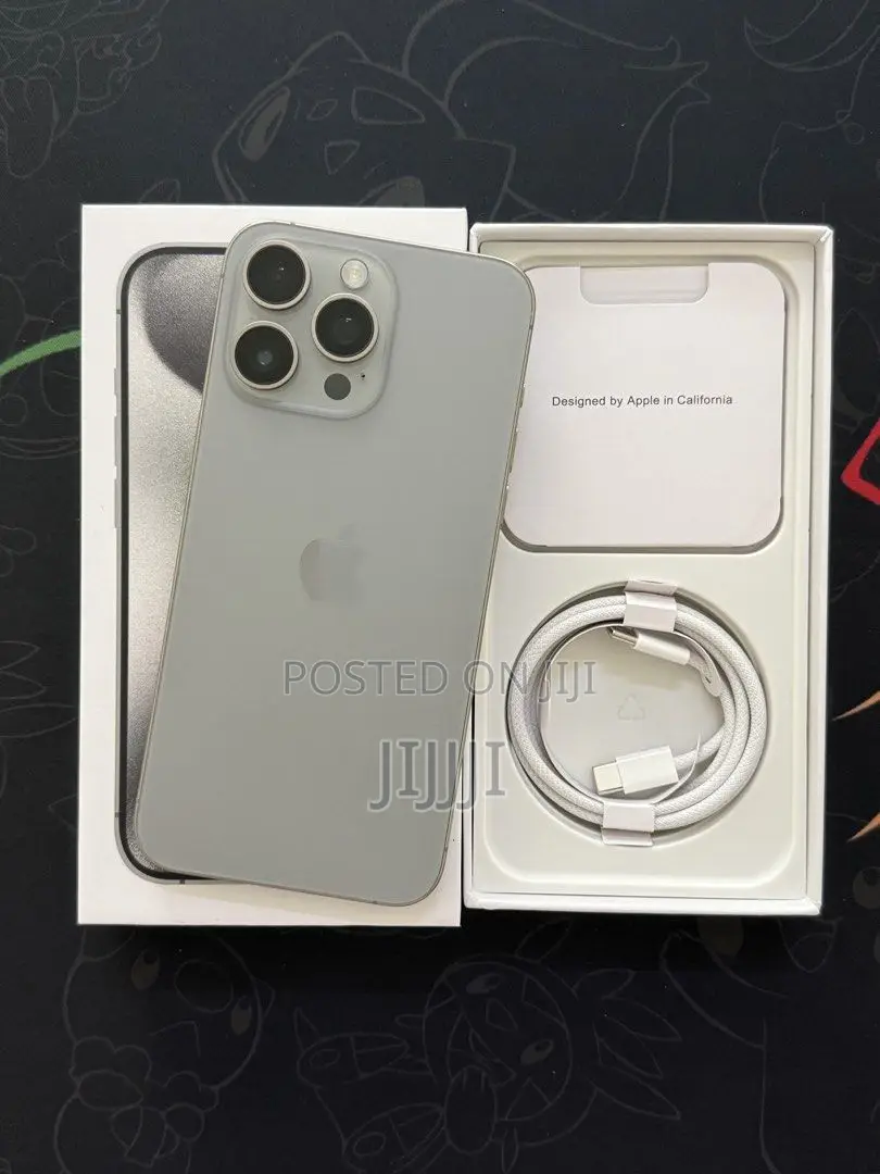 Apple iPhone 15 Pro Max 256 GB Silver
