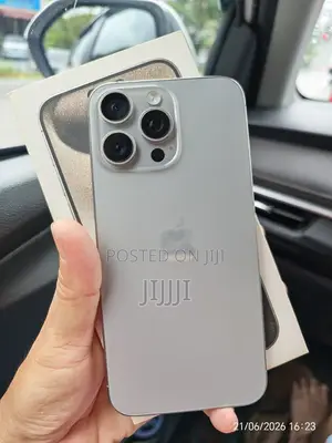 Apple iPhone 15 Pro Max 512 GB Silver