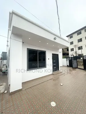 3bdrm House in Kofi'S Realty, Baatsona Total for sale