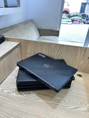 Laptop Dell Latitude 14 5480 8GB Intel Core i5 SSD 256GB