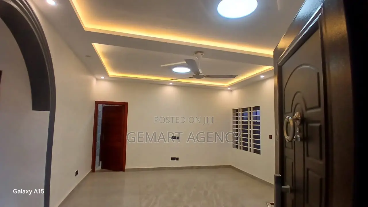 2bdrm Apartment in Abokobi for rent
