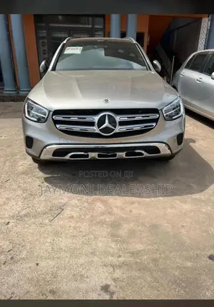 Mercedes-Benz GLC-Class 2022 Silver