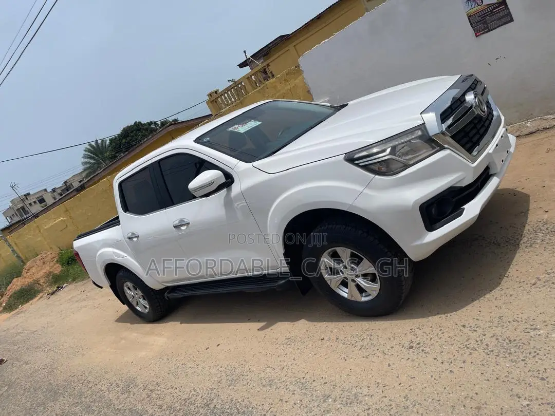 Dongfeng Rich 7 2022 White