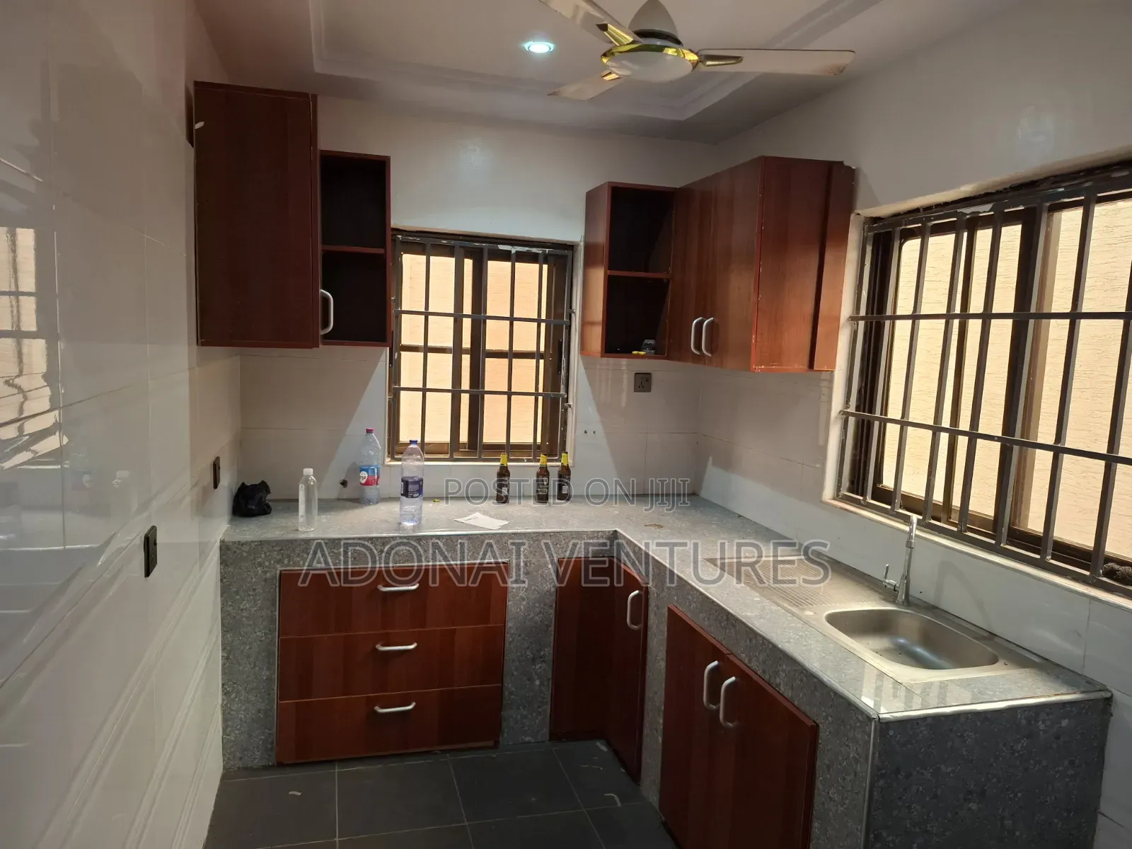 3bdrm House in Atasomanso, Kumasi Metropolitan for rent