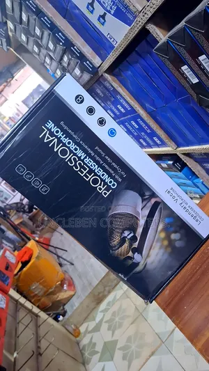 Professional Condenser Microphone With Sound Card