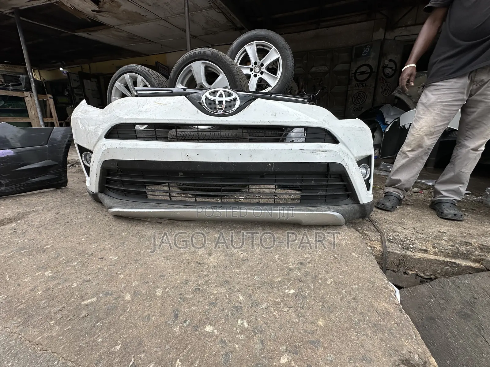 Toyota Rav4 2016-2018 Front Bumper Complete Available
