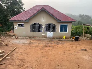 2bdrm House in Abura/Asebu/Kwamankese for sale