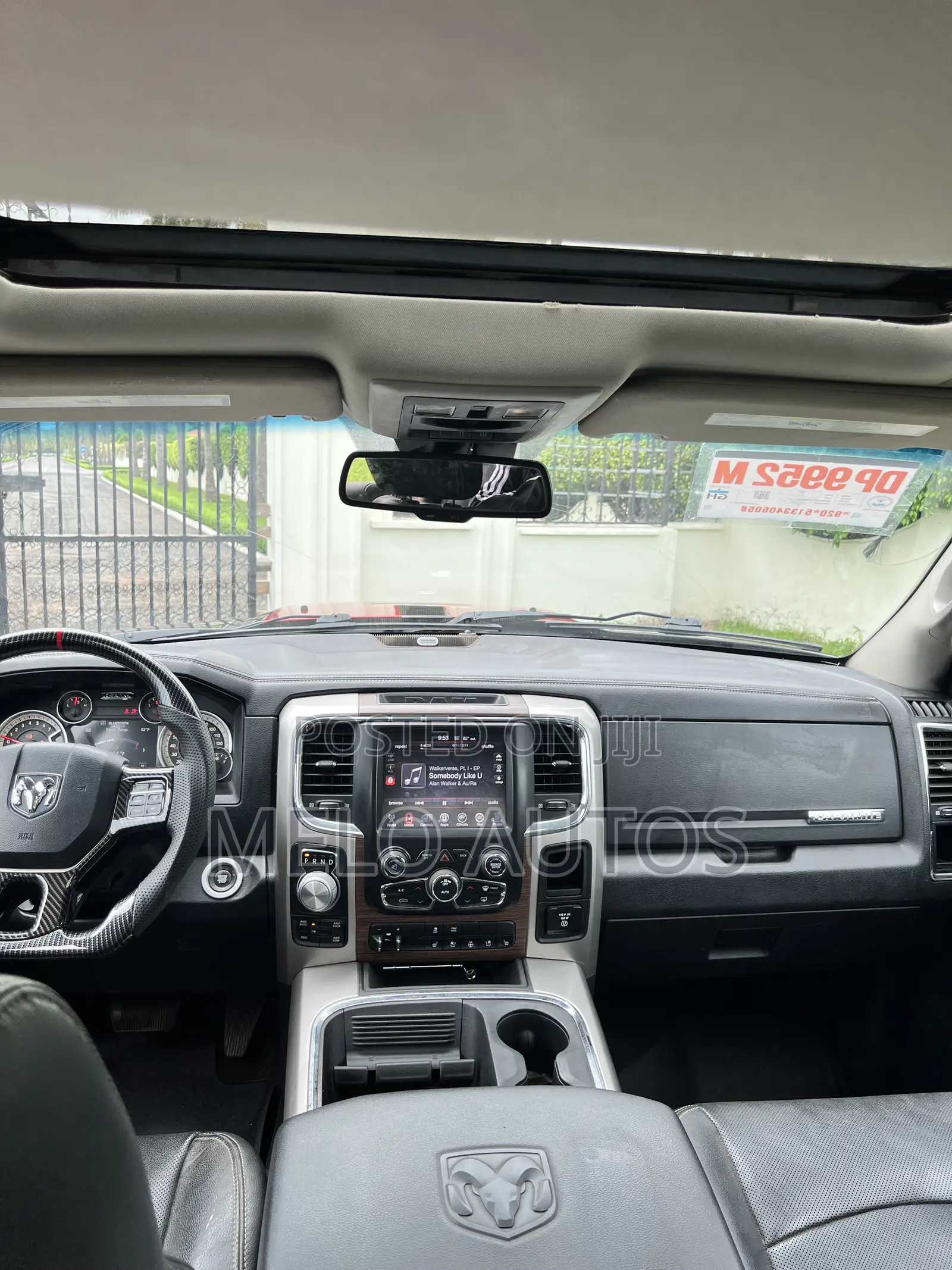 RAM 1500 2017 Black
