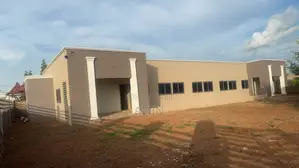 10bdrm House in Tamale Municipal for sale