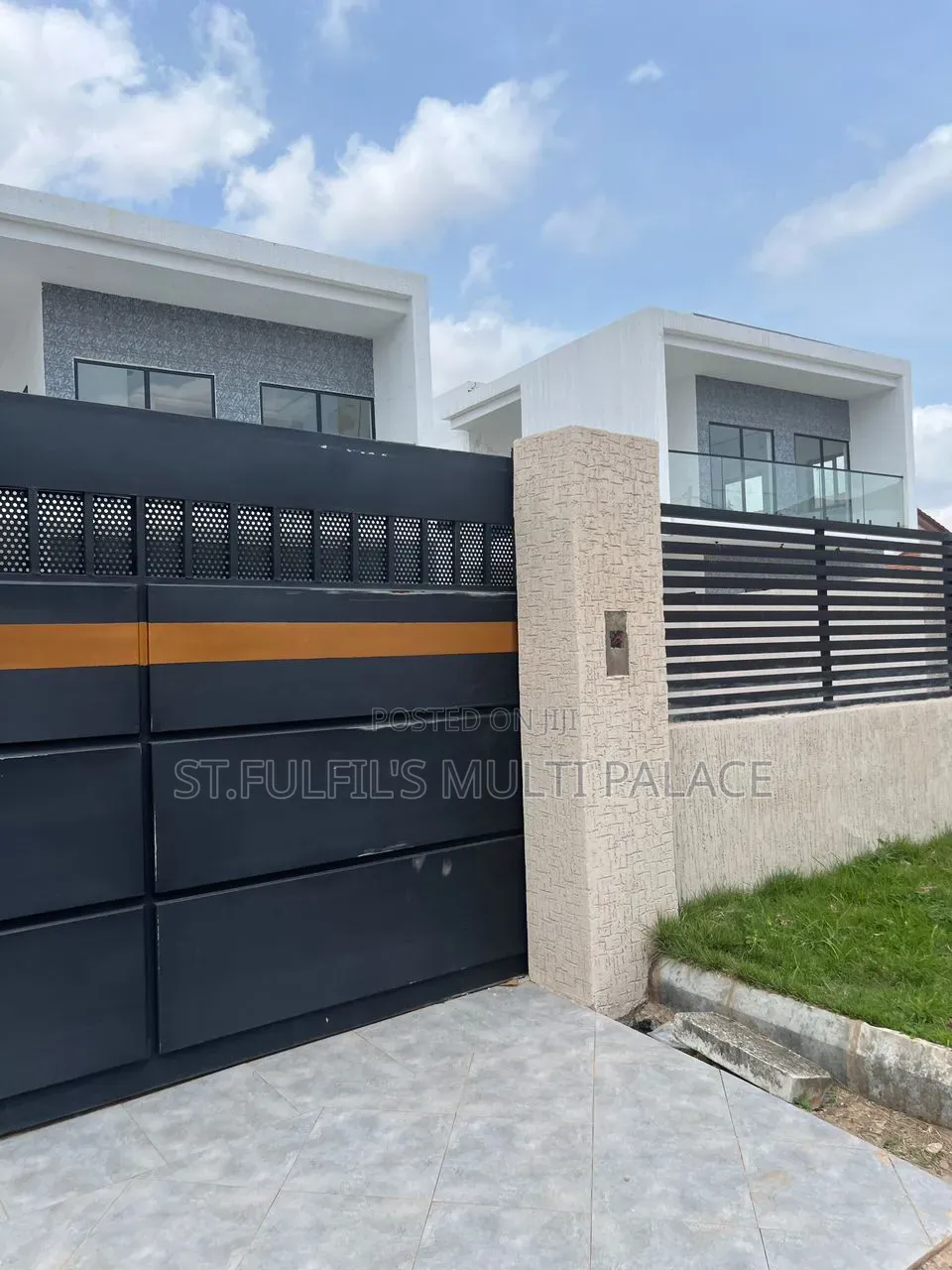 4bdrm House in Adiriganor, East Legon for sale