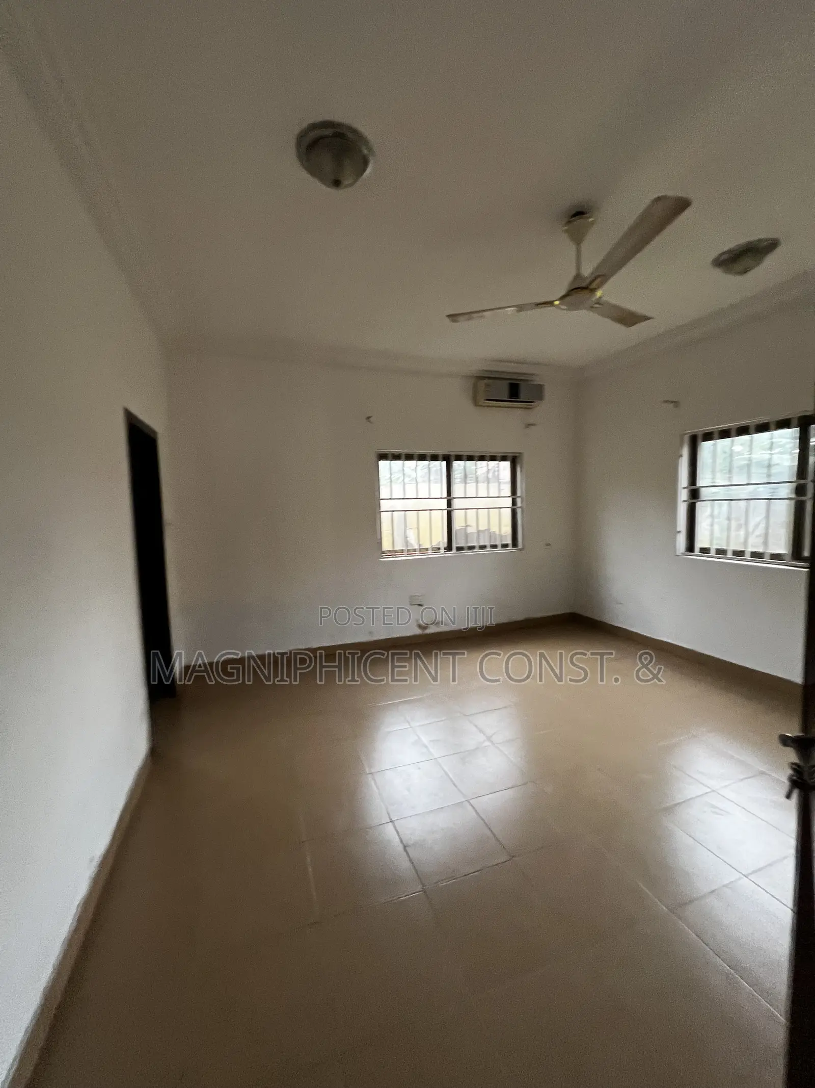 3bdrm House in Lakeside, Ashaley Botwe for rent