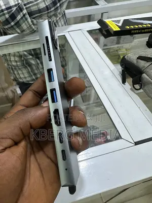 Type C to HDTV Adapter 8 in 1