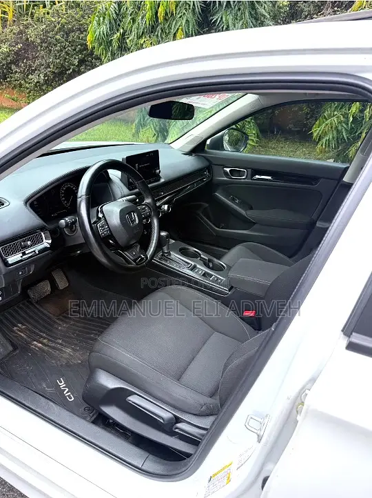 Honda Civic EX 2022 White