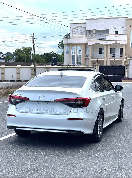 Honda Civic EX 2022 White