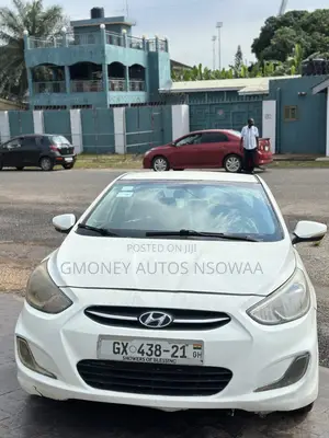 Hyundai Accent GLS 4dr Sedan (1.6L 4cyl 6A) 2015 White