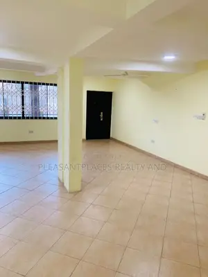 3bdrm Apartment in Pleasantplaces, Police Station for rent