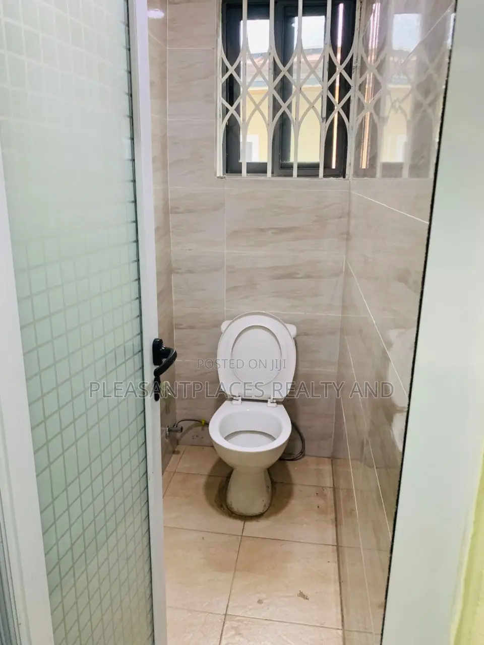 3bdrm Apartment in Pleasantplaces, Police Station for rent