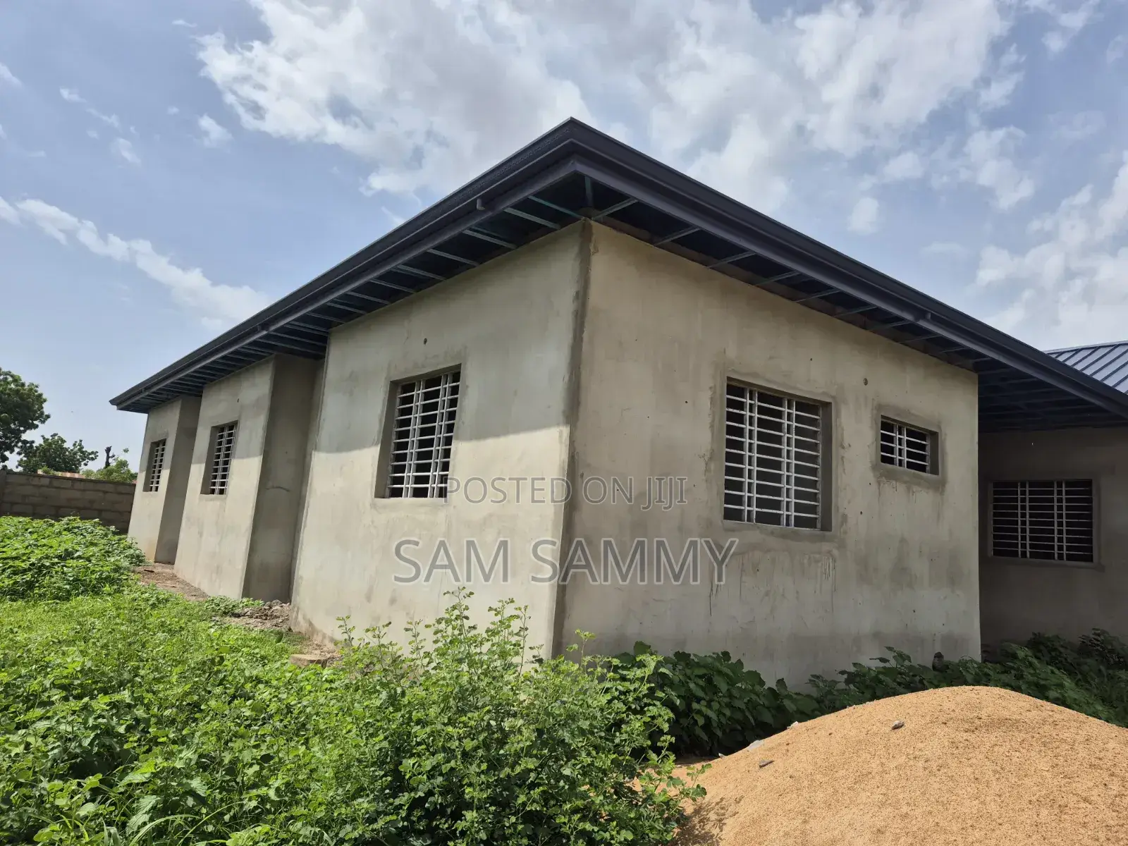 5bdrm House in Vitting-Target, Tamale Municipal for sale