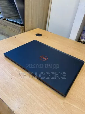 Laptop Dell Inspiron 15 16GB Intel Core i7 SSHD (Hybrid) 512GB