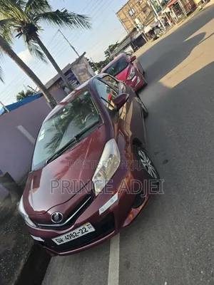 Toyota Vitz 2012 Brown