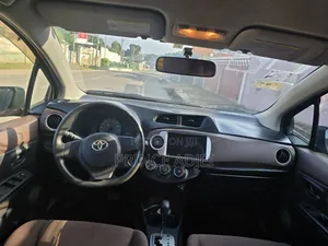 Toyota Vitz 2012 Brown