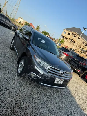 Toyota Highlander 2012 Black