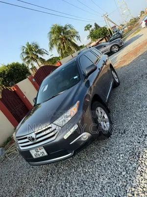Toyota Highlander 2012 Black