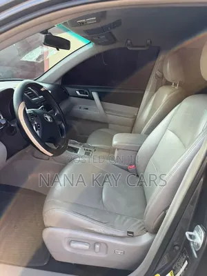Toyota Highlander 2012 Black