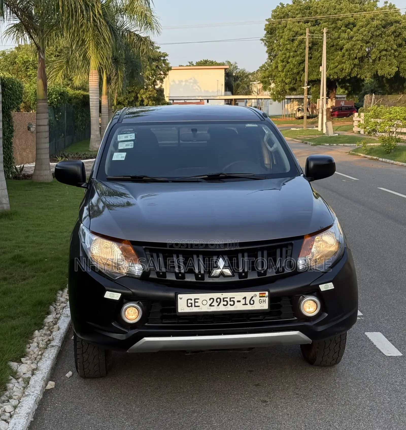 Mitsubishi L200 2016 Gray