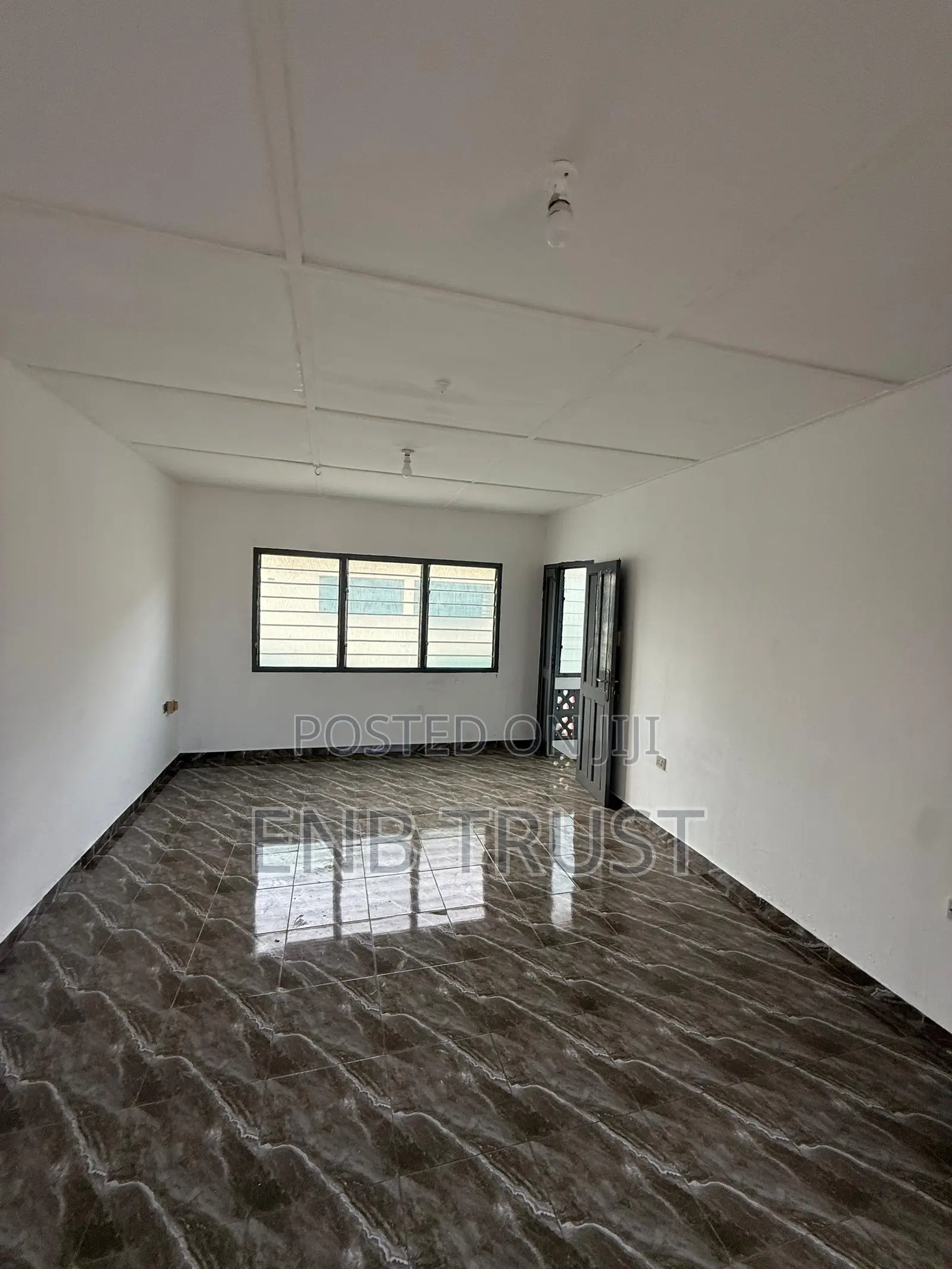 4bdrm Apartment in Awoshie, Last Stop for rent