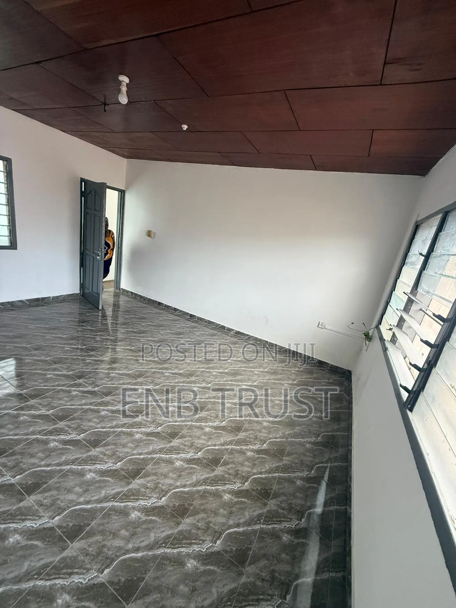 4bdrm Apartment in Awoshie, Last Stop for rent