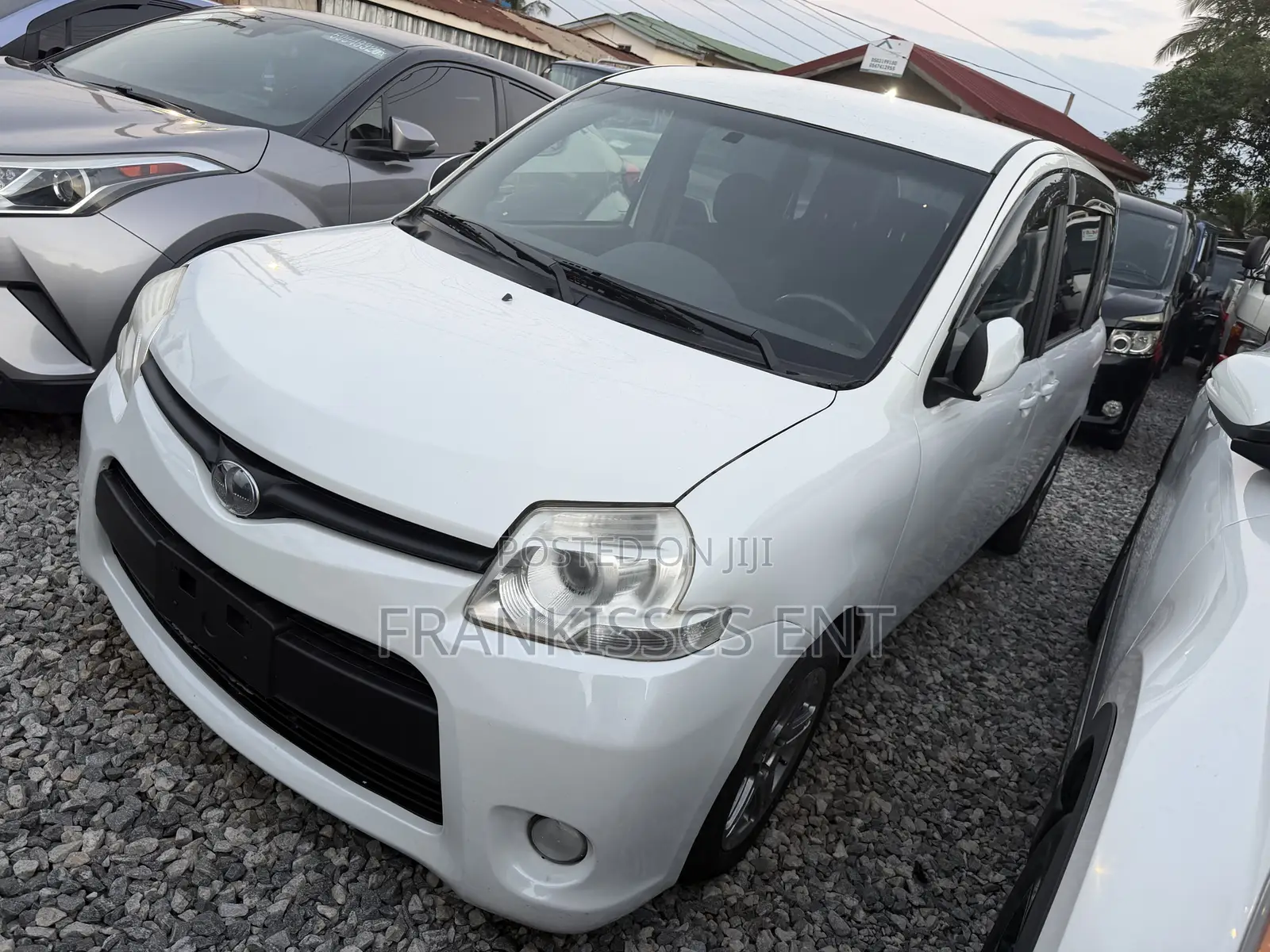 Toyota Sienta 1.5 AWD 2012 White
