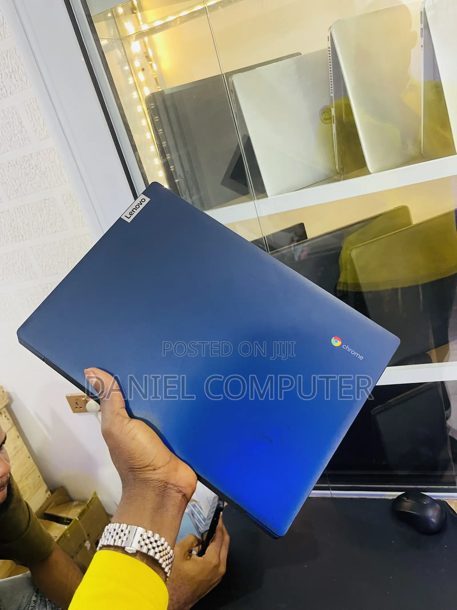 Laptop Lenovo Ideapad 3 4GB Intel Celeron SSD 128GB