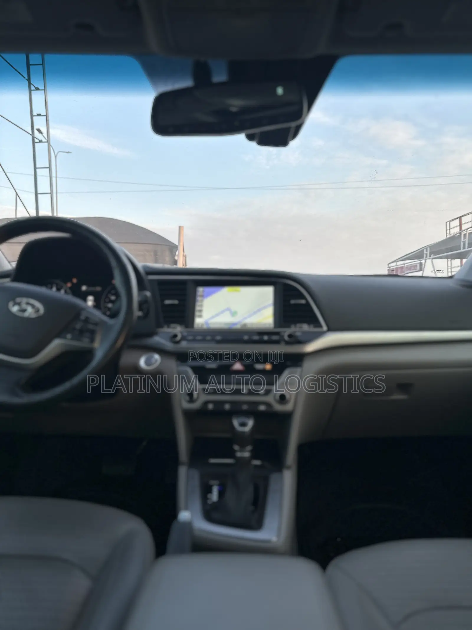 Hyundai Elantra Limited Sedan FWD (2.0L 4cyl 6A) 2017 Blue