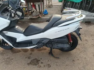 Honda Forza 2026 White