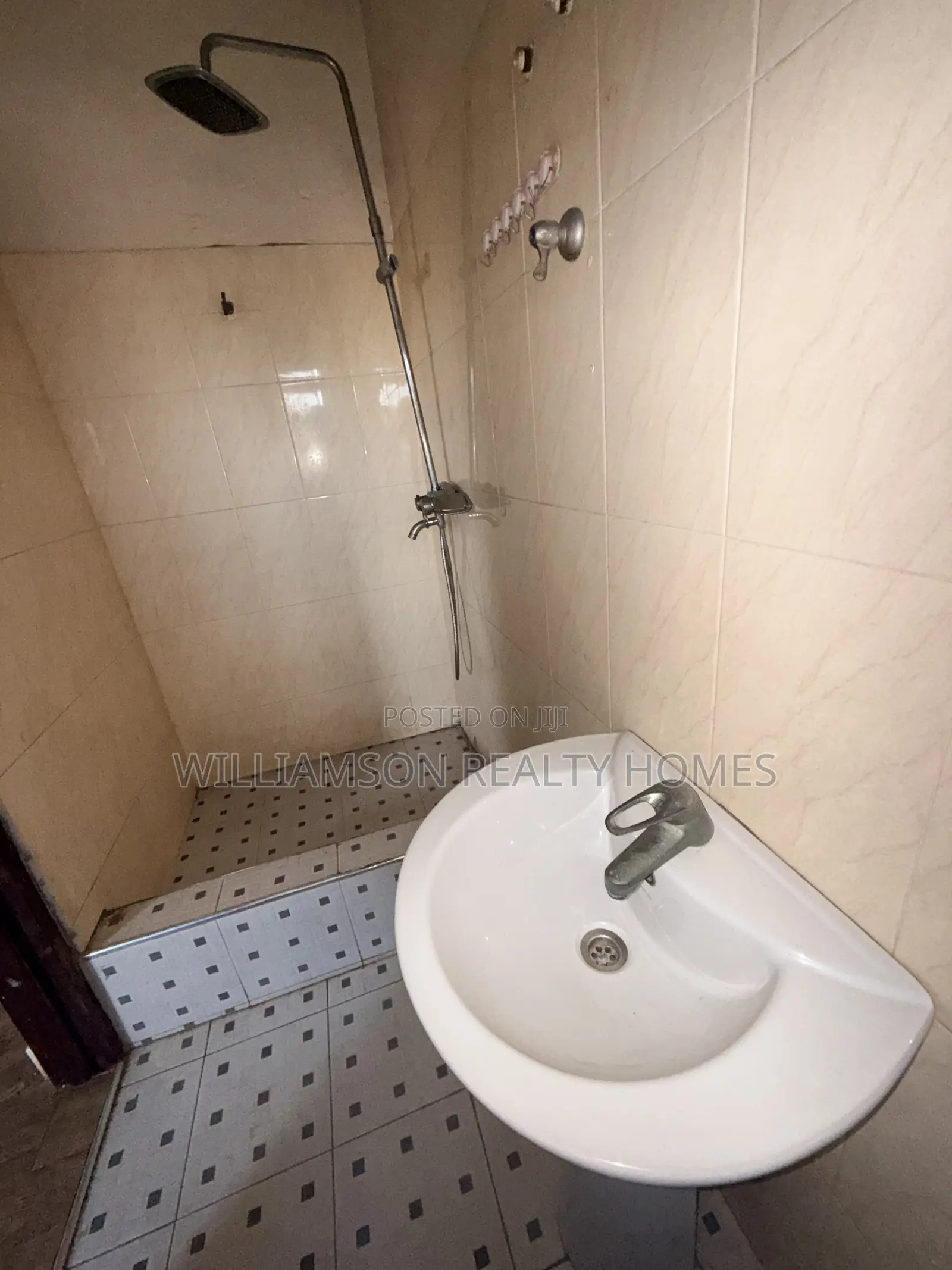 1bdrm Apartment in Hfc Estate Area, Spintex for rent