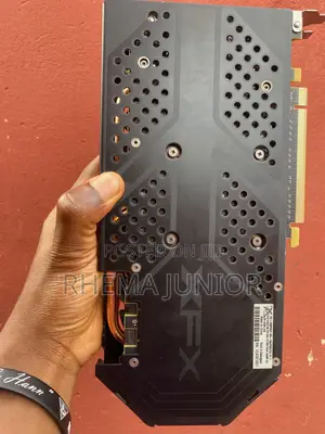 Rx 590 (Super Neat) XFX Fatboy Oc