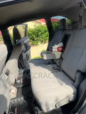 Toyota Highlander 2019 Silver