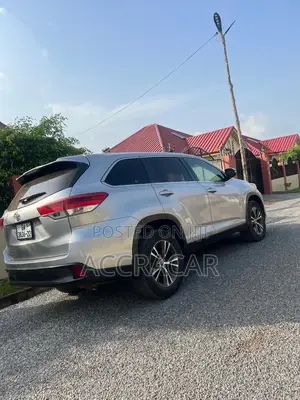 Toyota Highlander 2019 Silver