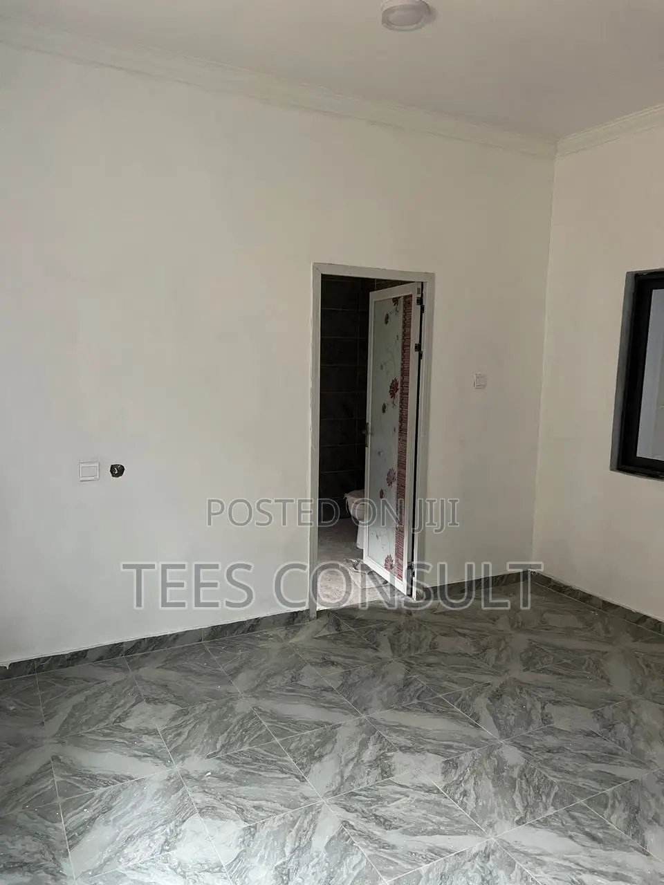 2bdrm Room & Parlour in Renyales School, Amasaman for rent
