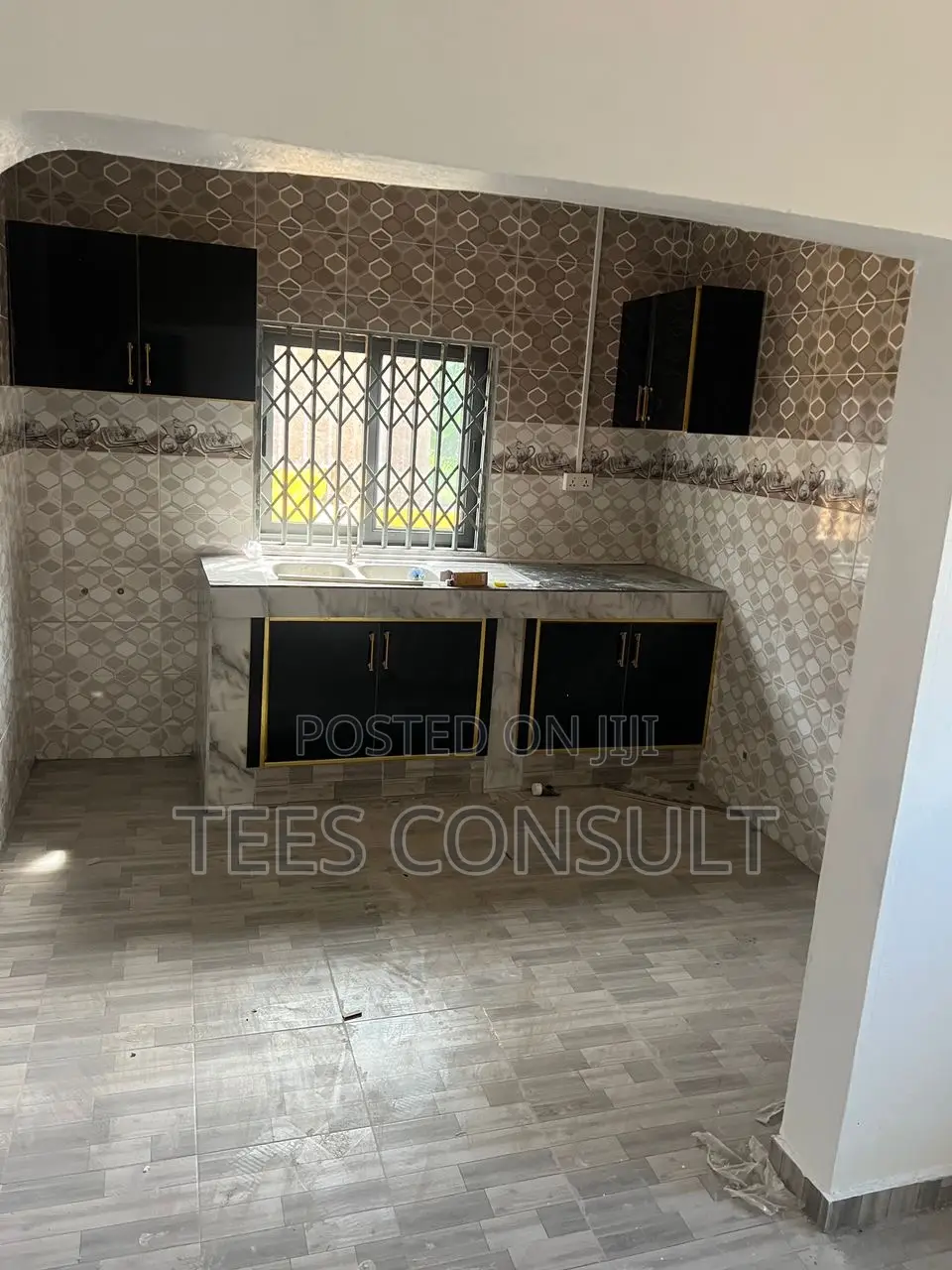 2bdrm Room & Parlour in Renyales School, Amasaman for rent