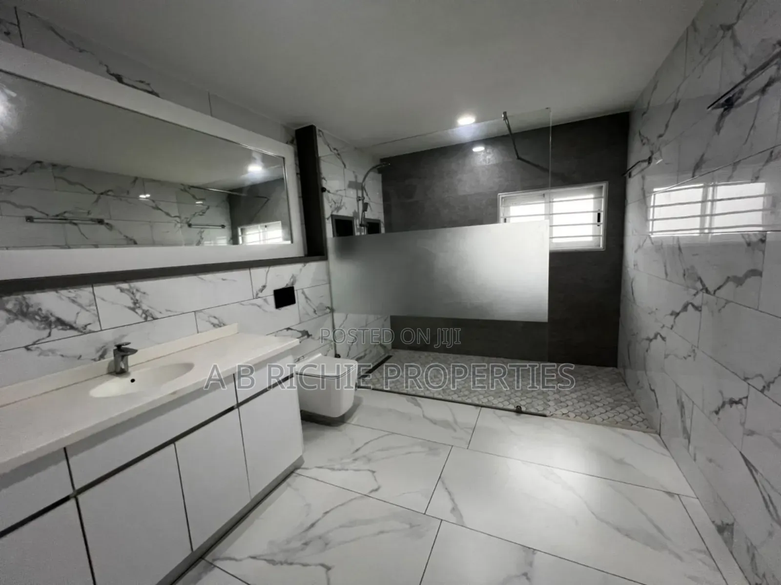 4bdrm House in Ab Richie Properties, Tseaddo for sale