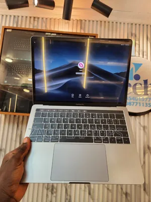 Laptop Apple MacBook Pro 2018 8GB Intel Core i5 SSD 256GB