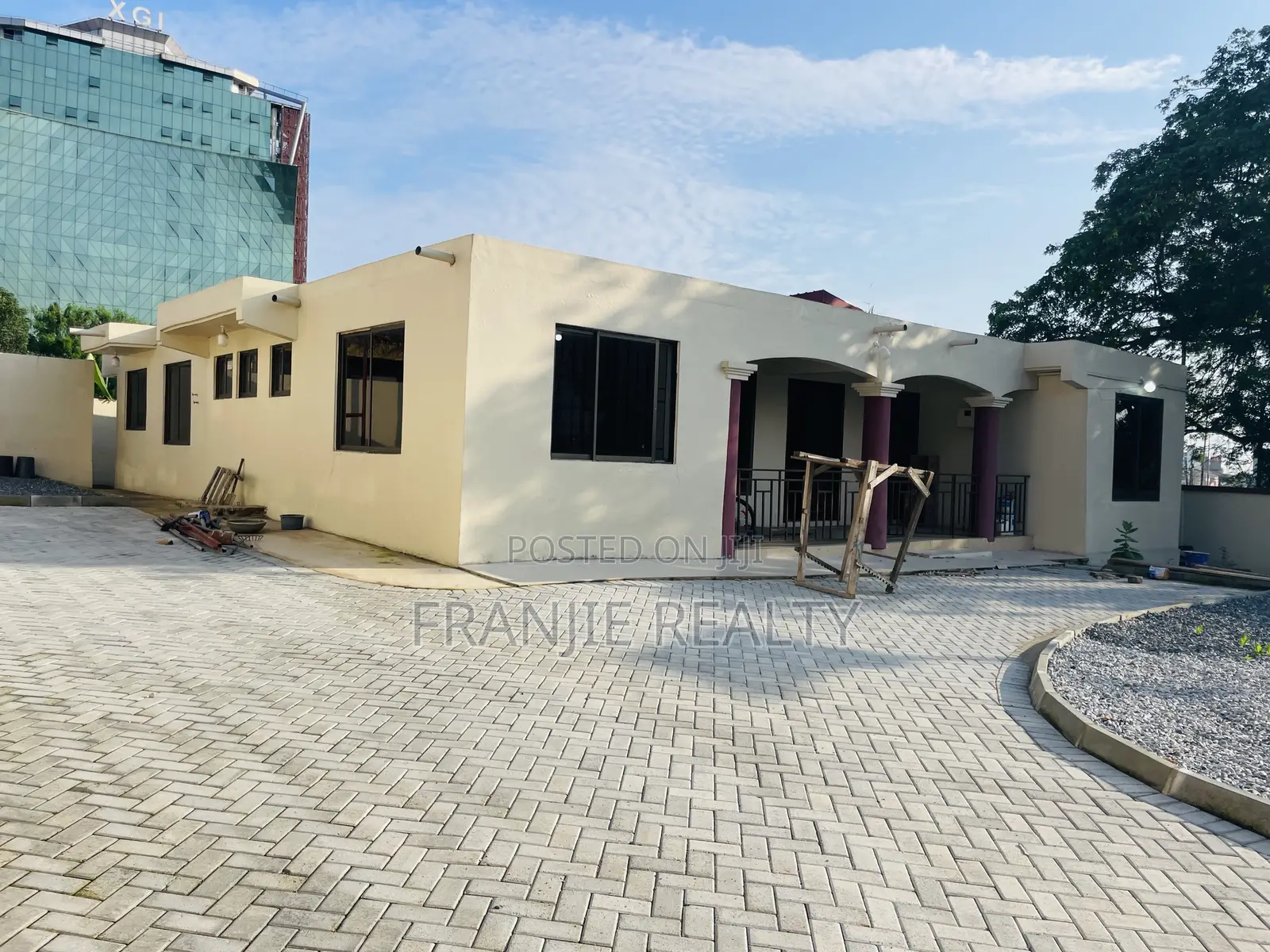 4bdrm House in Franjie Realty, East Legon for rent