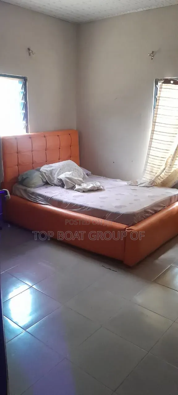 4bdrm House in Top-Boat Estate, Kumasi Metropolitan for sale